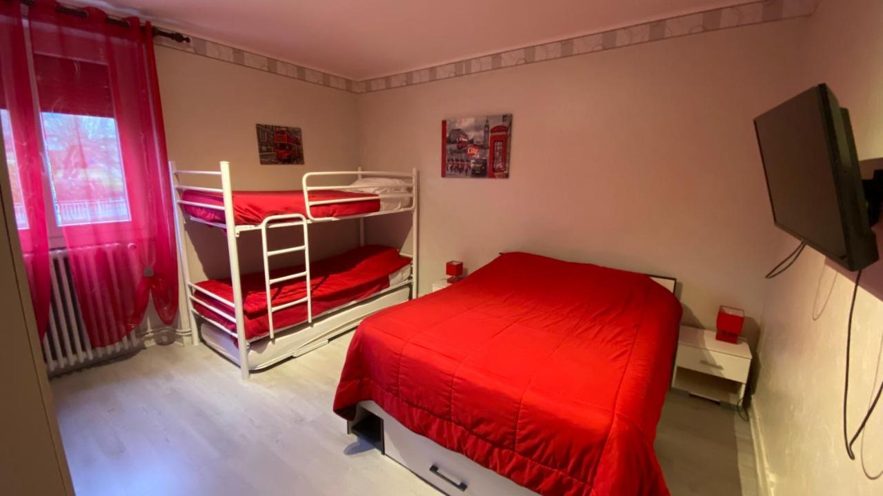 Hotel Le Bambi Baume-les-Dames Εξωτερικό φωτογραφία